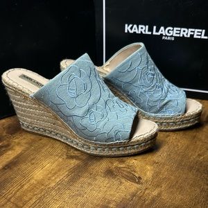 Karl Lagerfeld Carina Chambray Floral Wedges 9.5